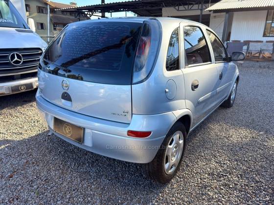 CHEVROLET CORSA 1.4 MPFI MAXX 8V FLEX 4P MANUAL CHEVROLET CORSA 1.4 MPFI MAXX 8V FLEX 4P MANUAL